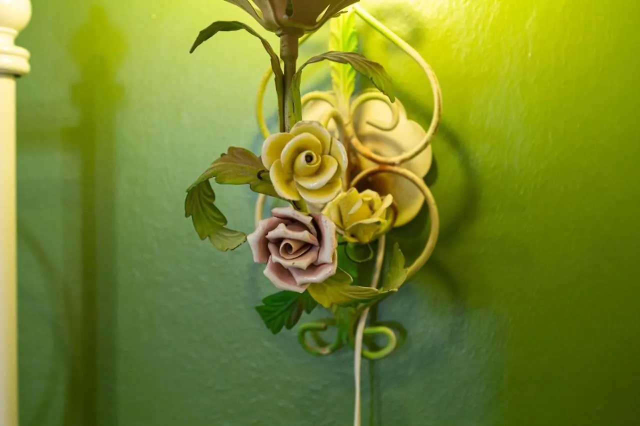 B&B Madam Treviso Bed & Breakfast